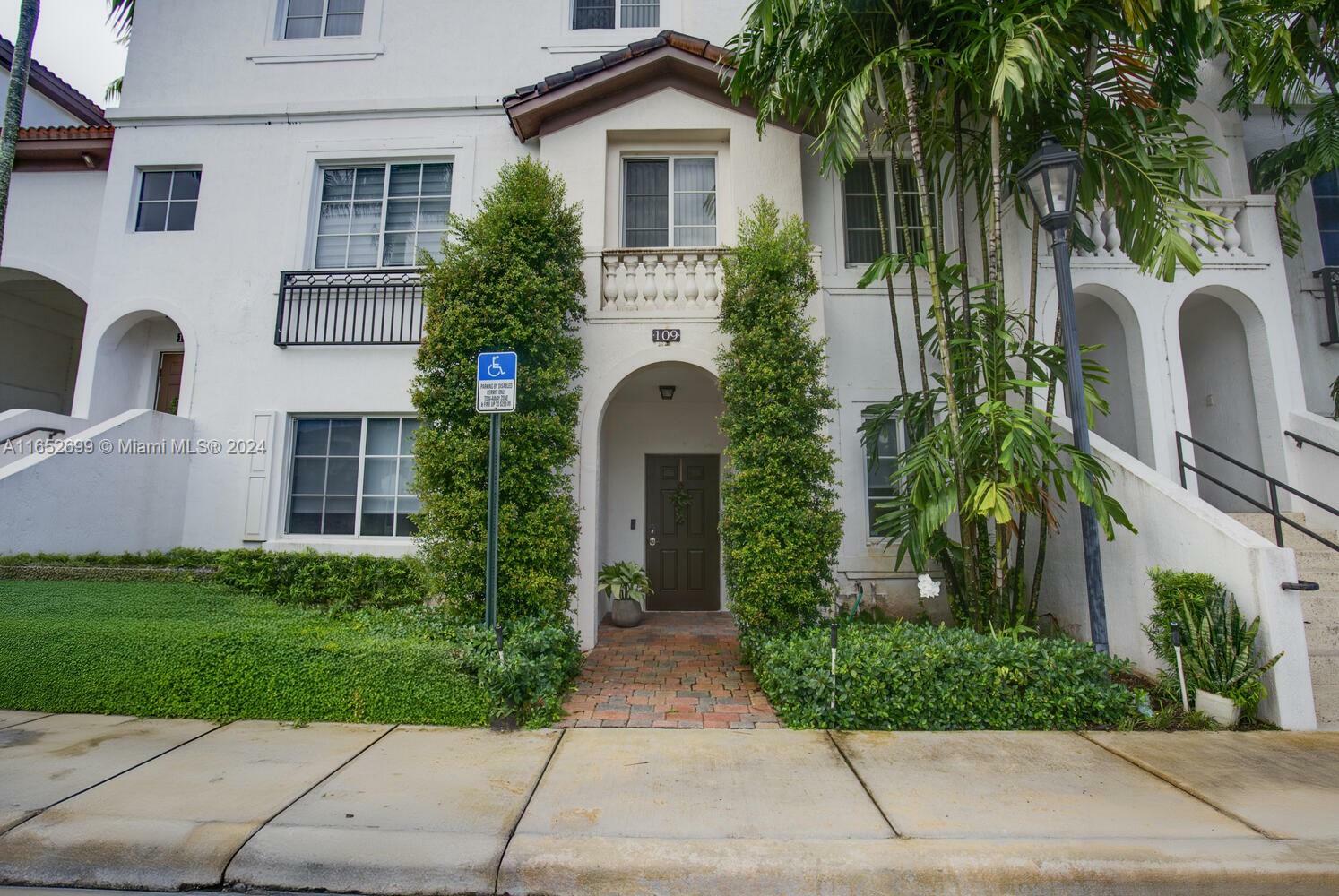 Property Photo:  12430 SW 50th St 109  FL 33027 