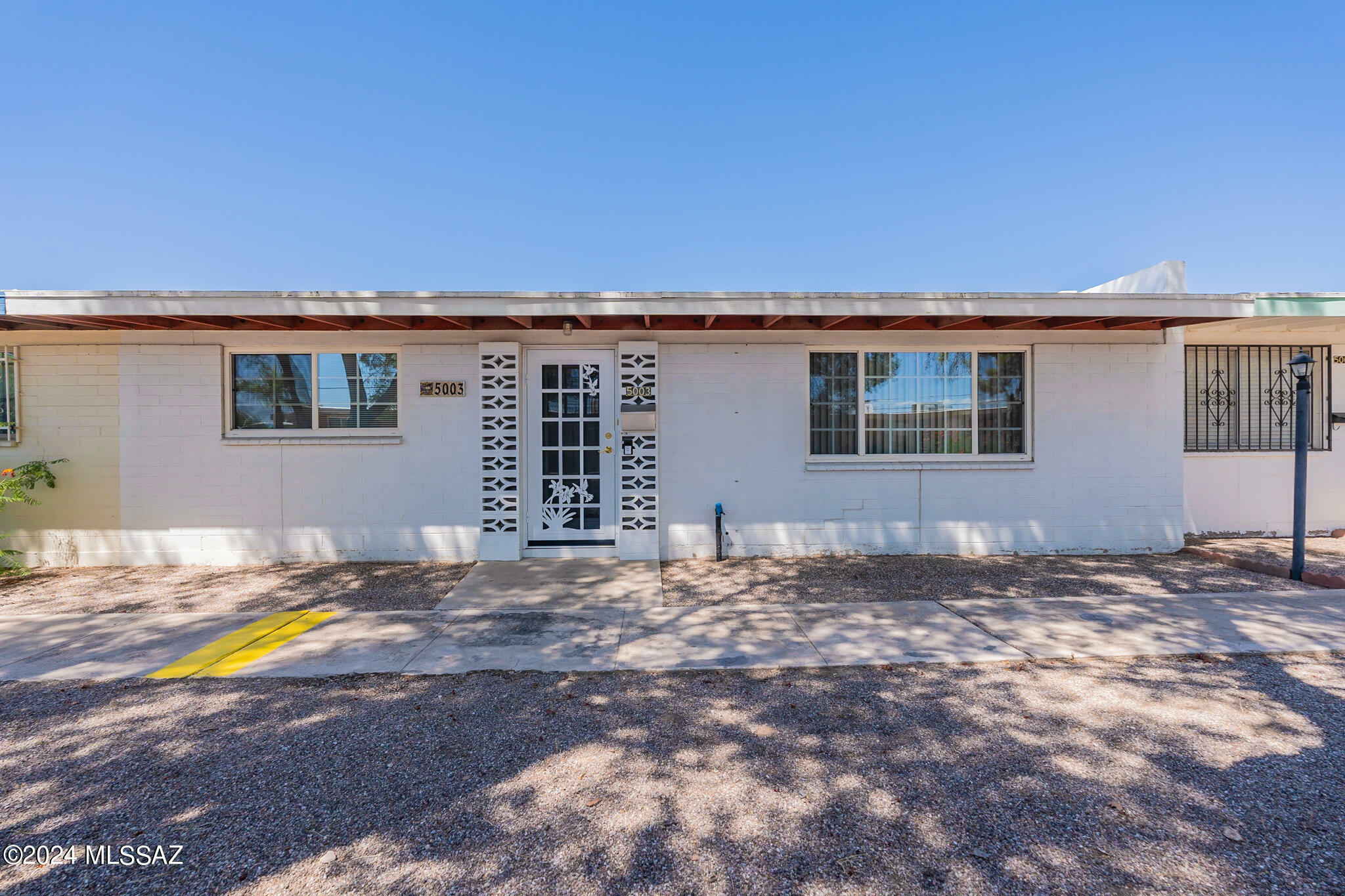 5003 S Cherry Avenue  Tucson AZ 85706 photo