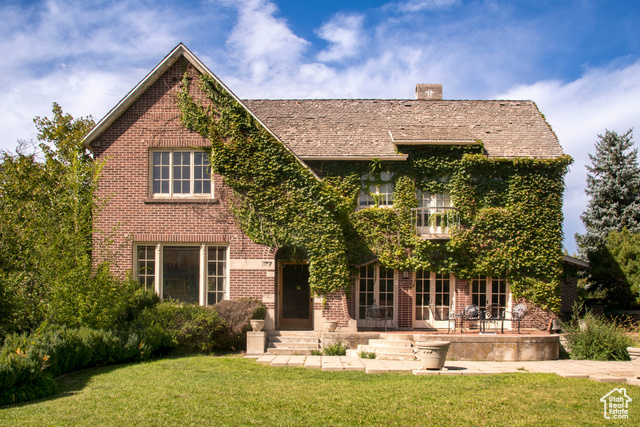 Property Photo: 2633 E 6200 S UT 84121