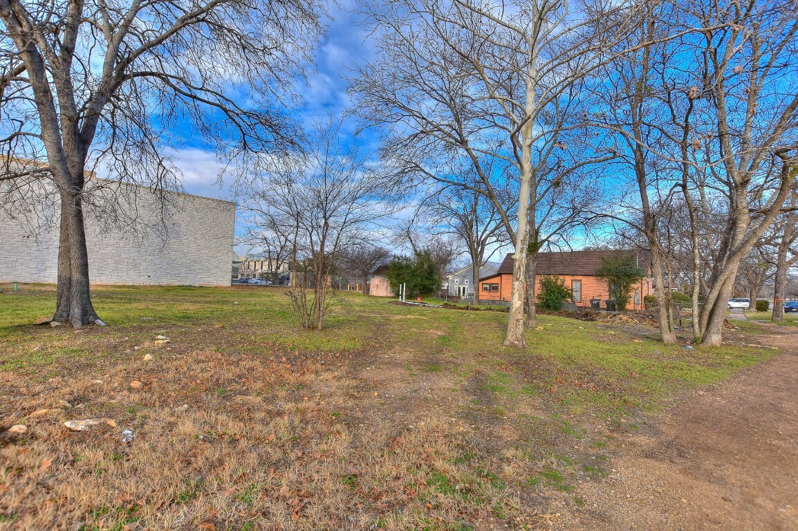 Property Photo:  205 E. 9th Lot 5B Street  TX 78626 