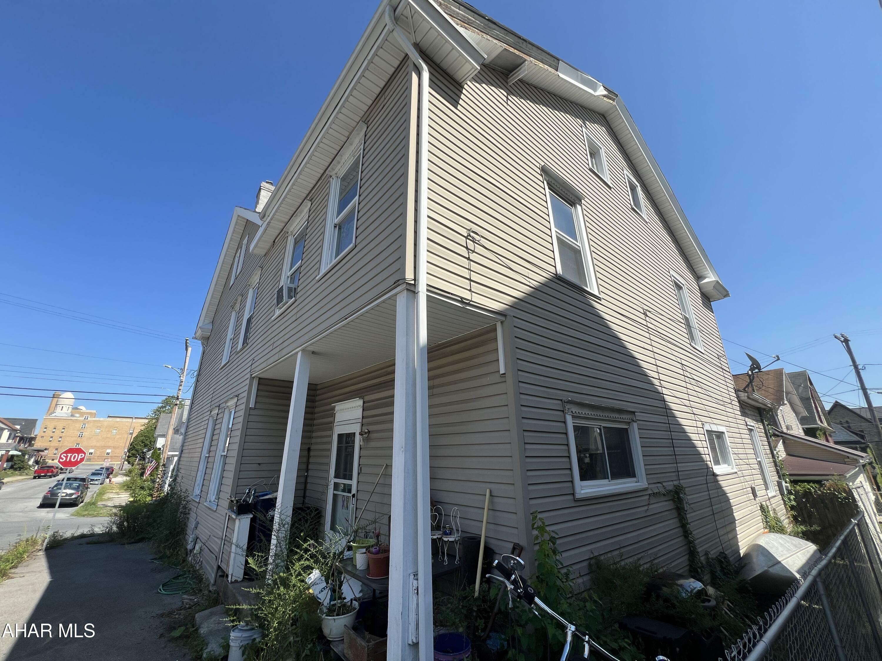 Property Photo:  877-879 24th Street  PA 16601 