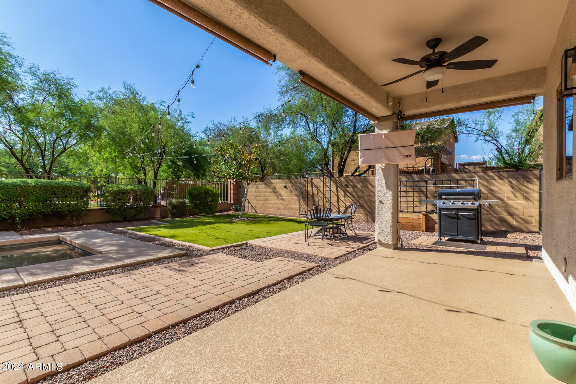 Property Photo:  16324 N 73rd Drive  AZ 85382 