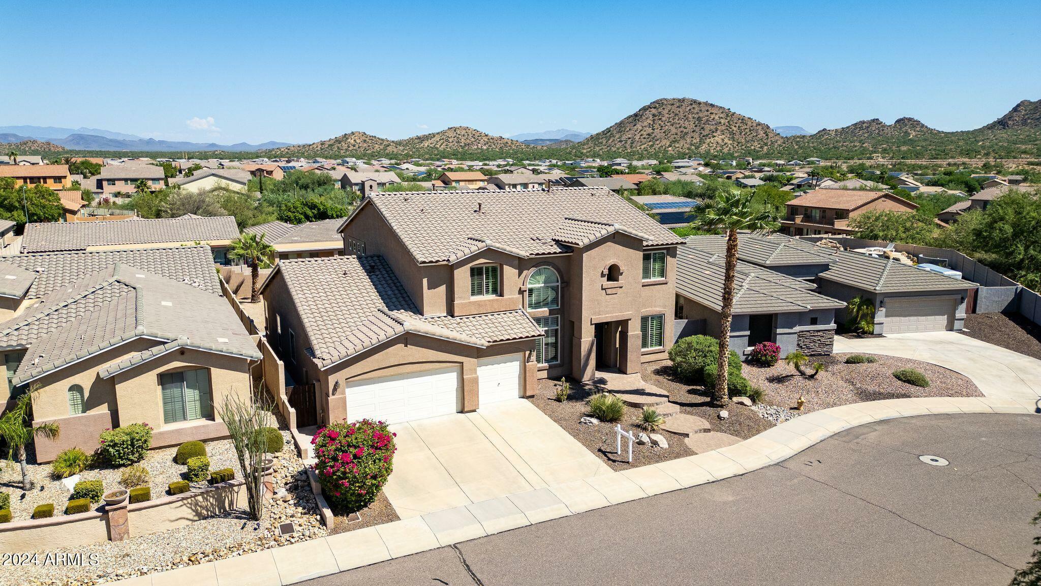 Property Photo:  6618 W Red Fox Road  AZ 85083 