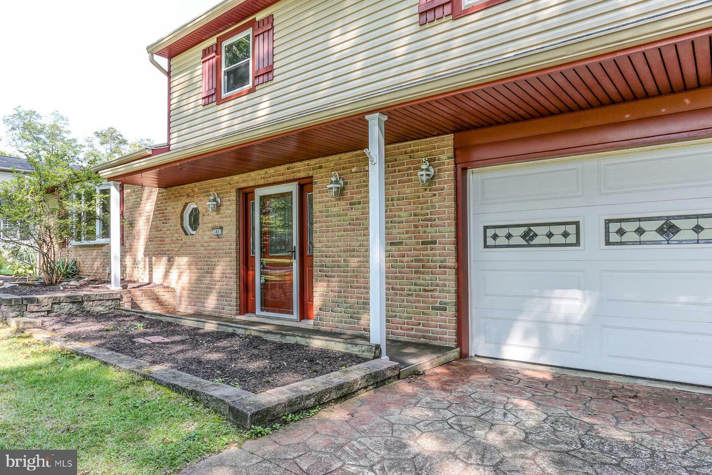 Property Photo:  3807 Harness Lane  PA 17011 