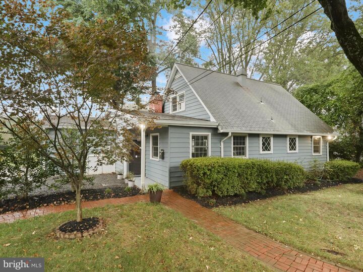7731 Marthas Lane  Falls Church VA 22043 photo