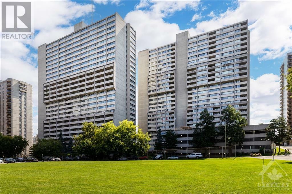 Photo de la propriété:  530 Laurier Avenue West 909  ON K1R 7T1 