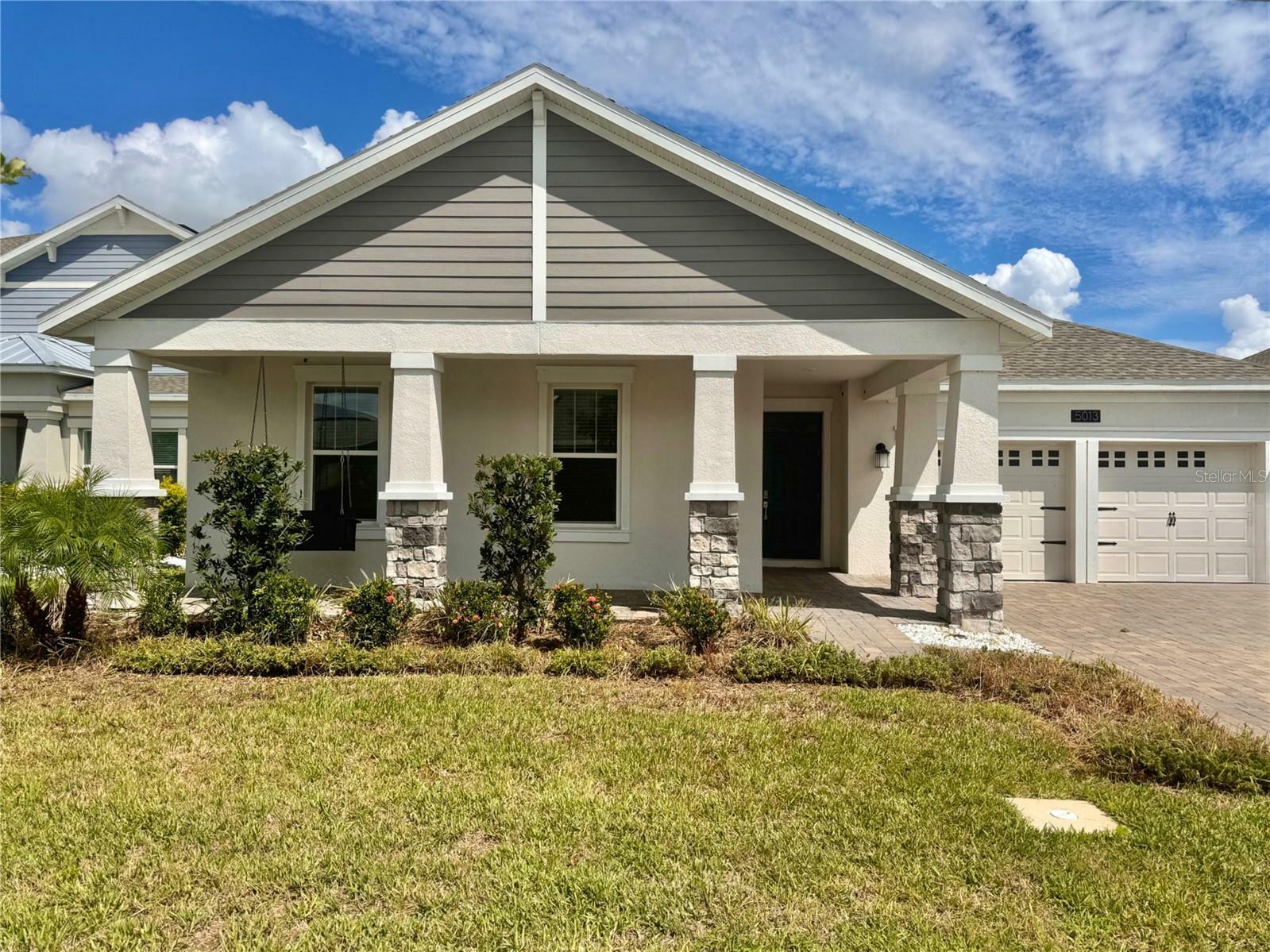 Property Photo:  5013 Center Court  FL 34772 