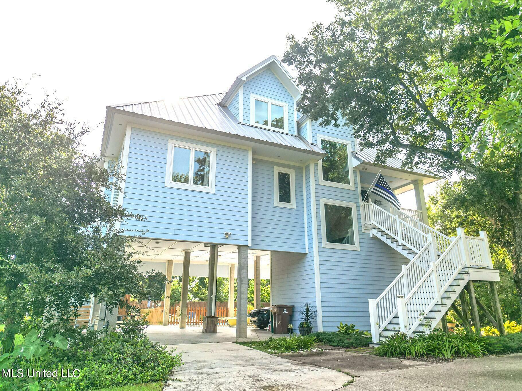 Property Photo:  192 White Harbor Road  MS 39560 