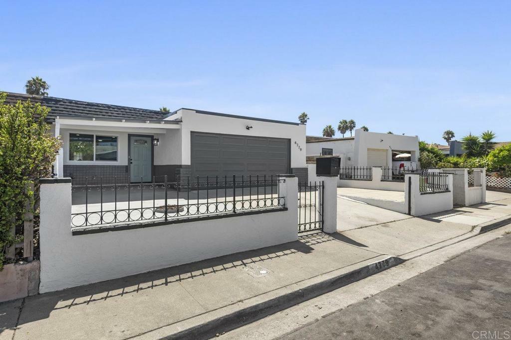 Property Photo:  4779 Calle Los Santos  CA 92057 