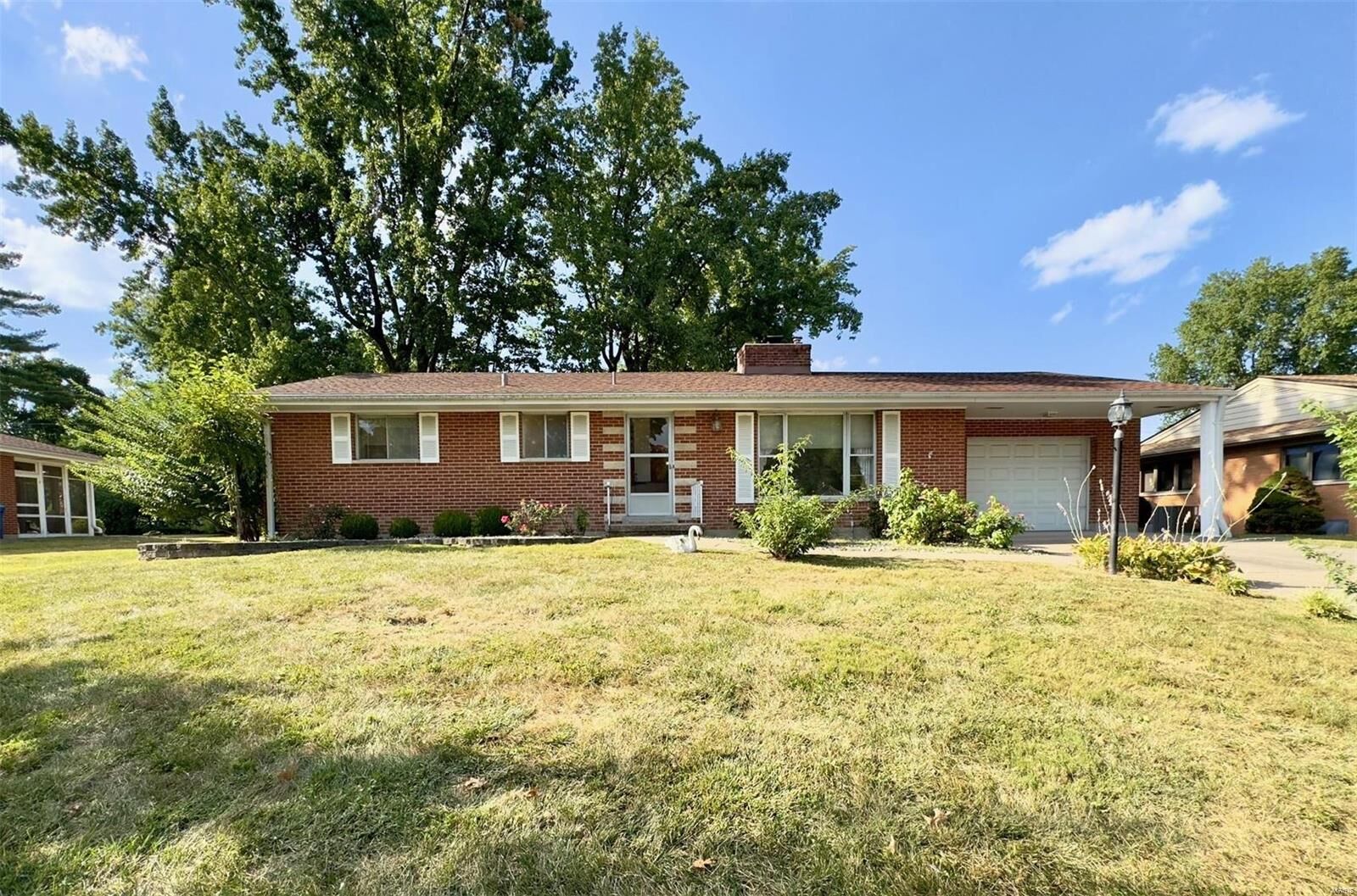 Property Photo:  9 Briarwood Lane  MO 63301 