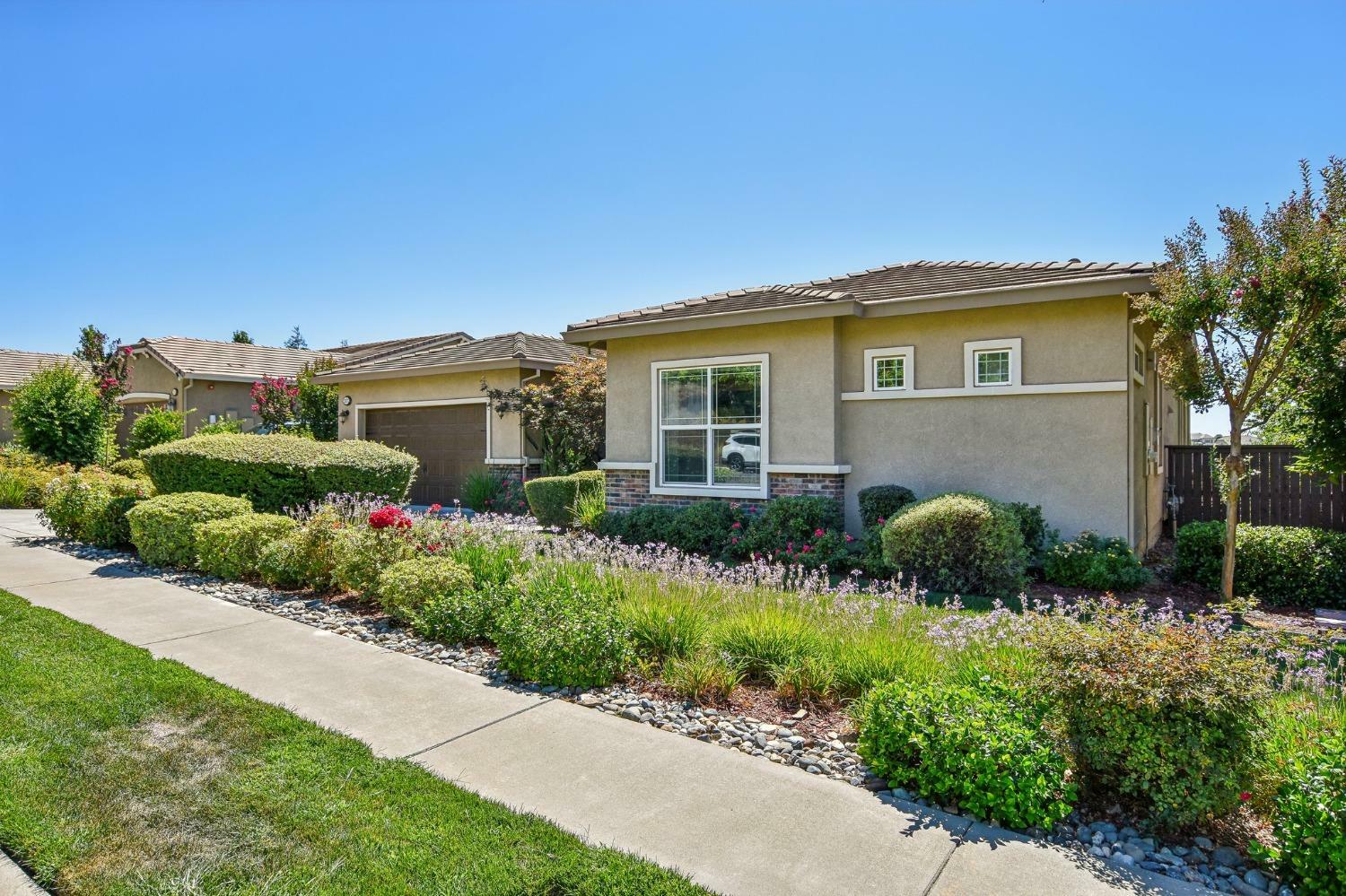 Property Photo:  5571 Aspen Meadows Drive  CA 95762 