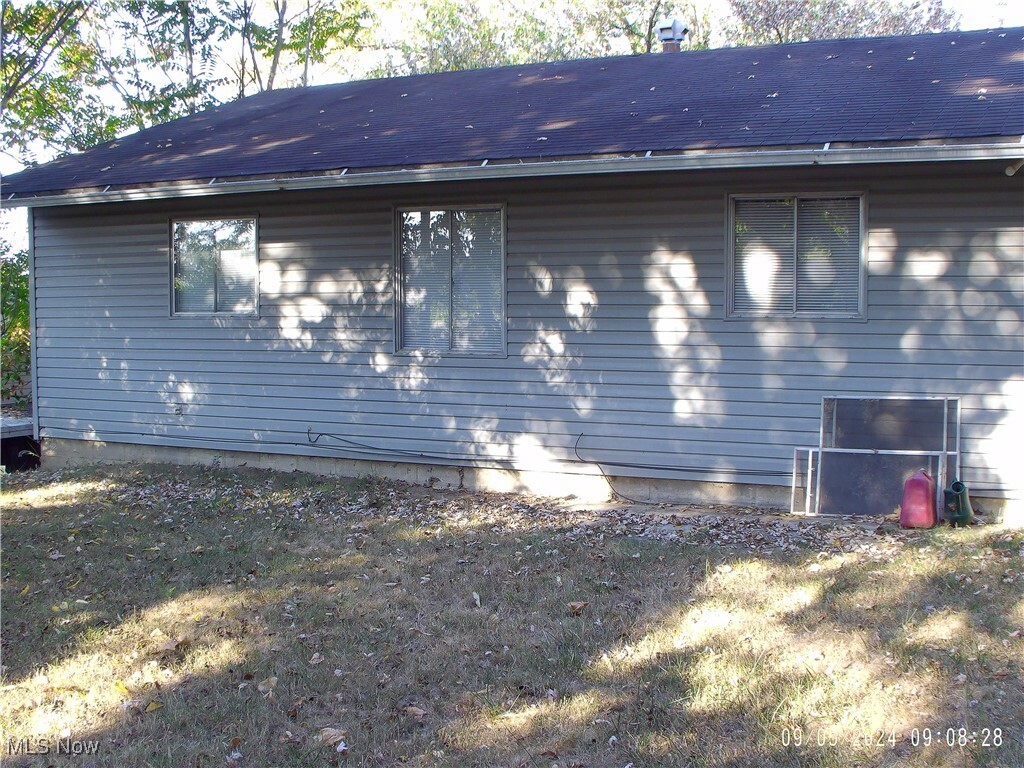 Property Photo:  2442 Moorewood Drive  OH 43701 