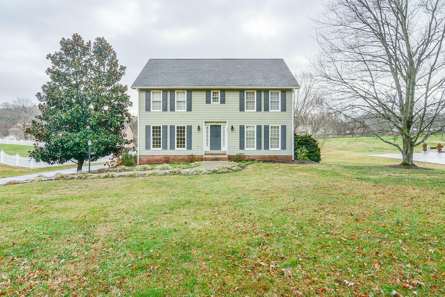 Property Photo:  228 Montsweag Court  TN 37664 