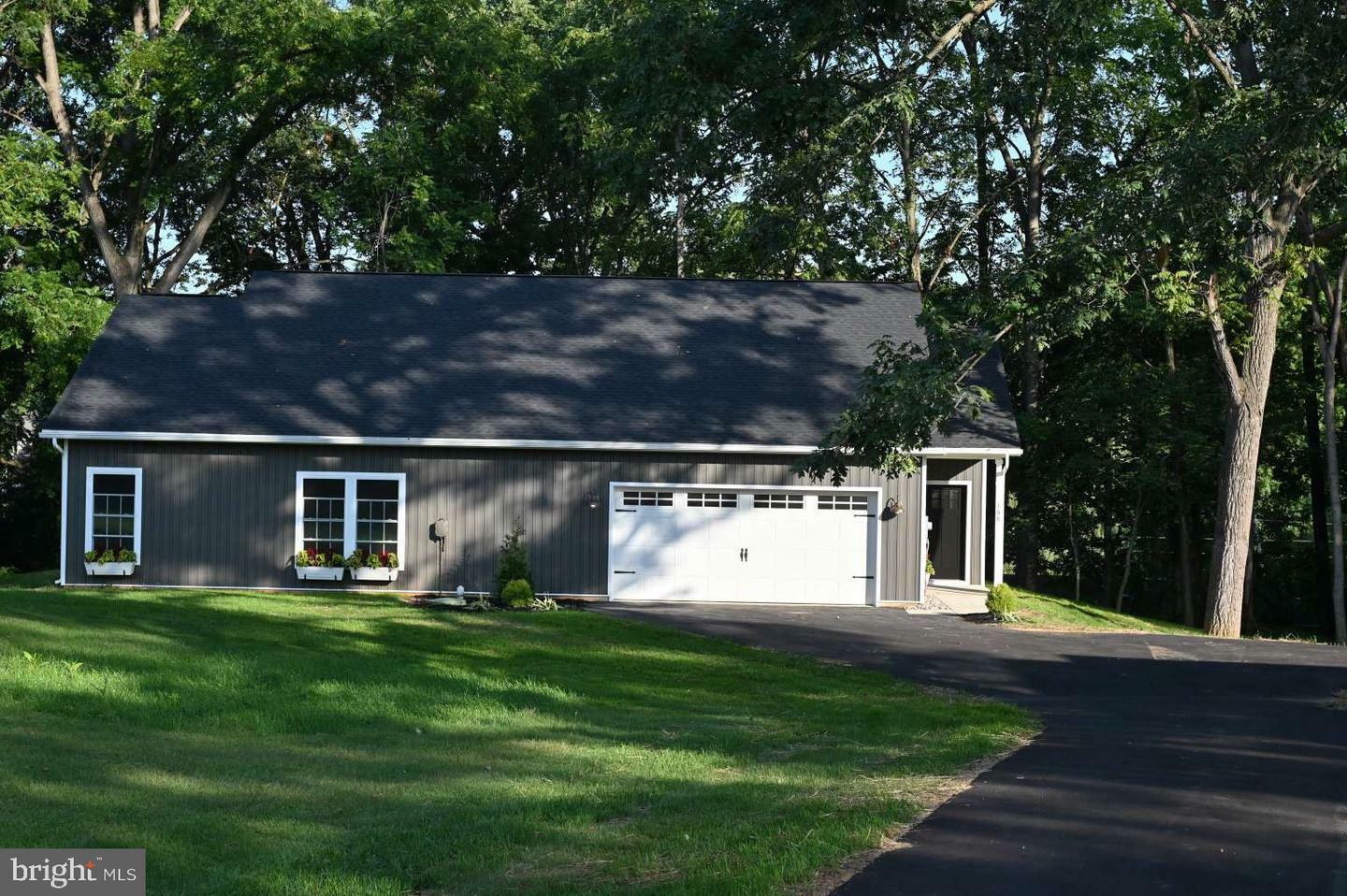 Property Photo:  168 Pheasant Circle  PA 17201 