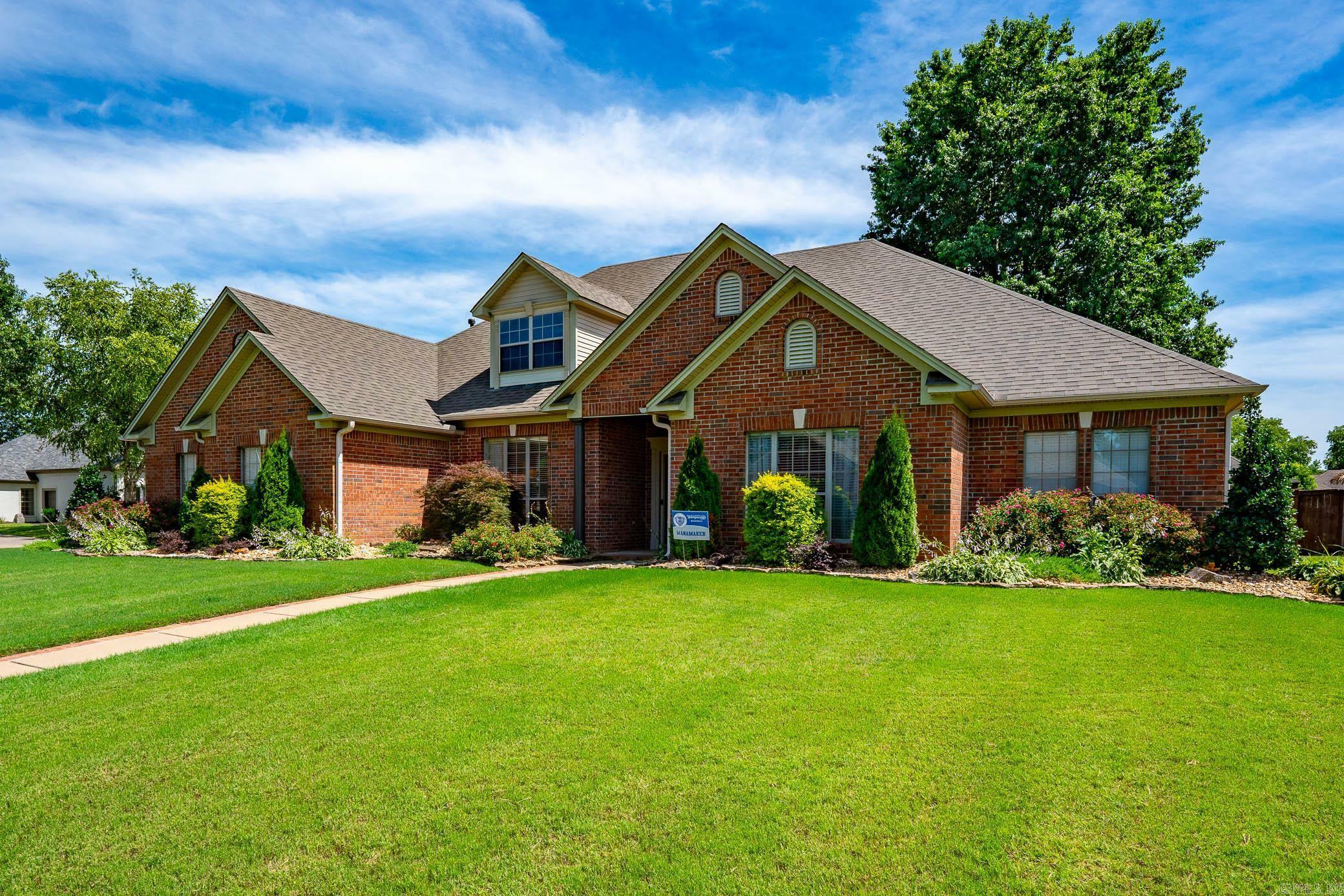 Property Photo:  4305 Emerald Garden Road  AR 72034 