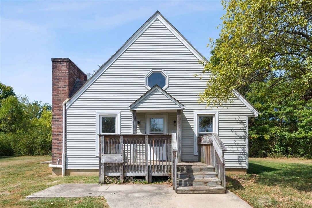 Property Photo: 1318 E Turtlecreek Union Road OH 45036