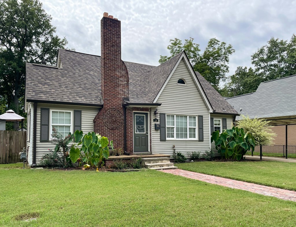 Property Photo:  126 Cooper Avenue  AR 72301 