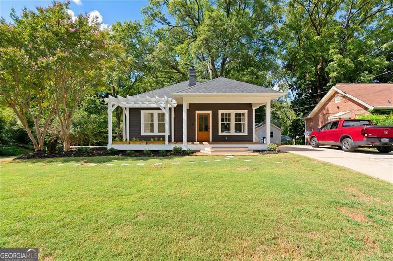 Property Photo:  909 Park Street  GA 30501 