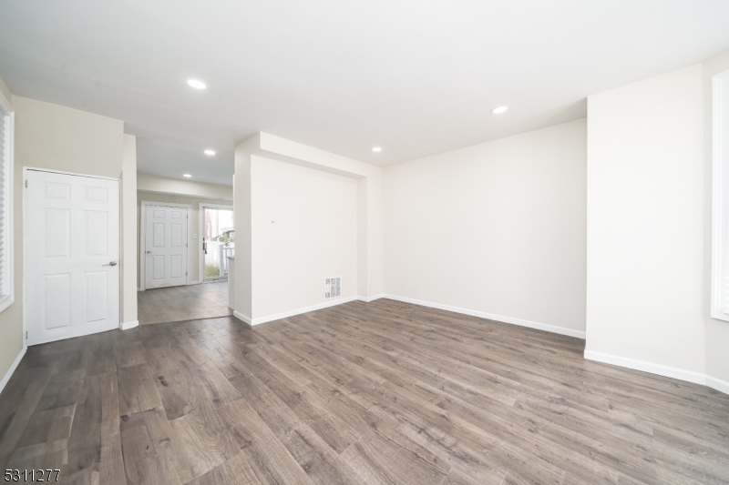 Property Photo:  308 S Spring St  NJ 07201 