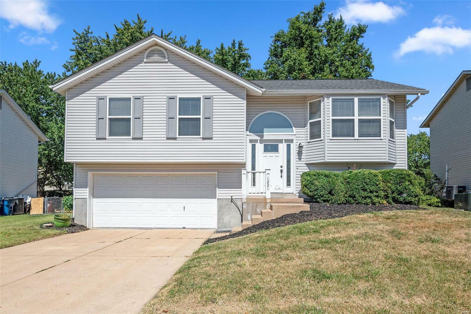 Property Photo:  1221 Harvest Ridge Drive  MO 63303 