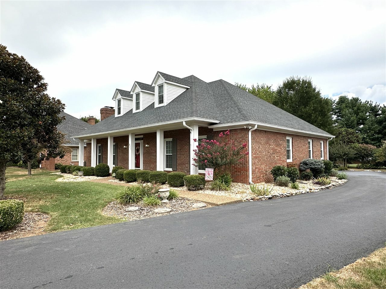 Property Photo:  631 Newberry Street  KY 42103 