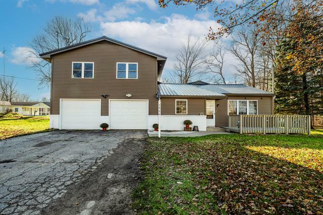 Property Photo:  7984 Shore Lane  MI 49098 