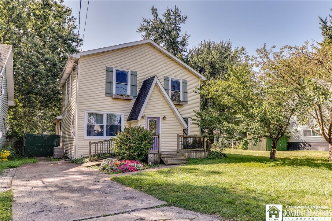 Property Photo: 737 Harding Avenue NY 14120