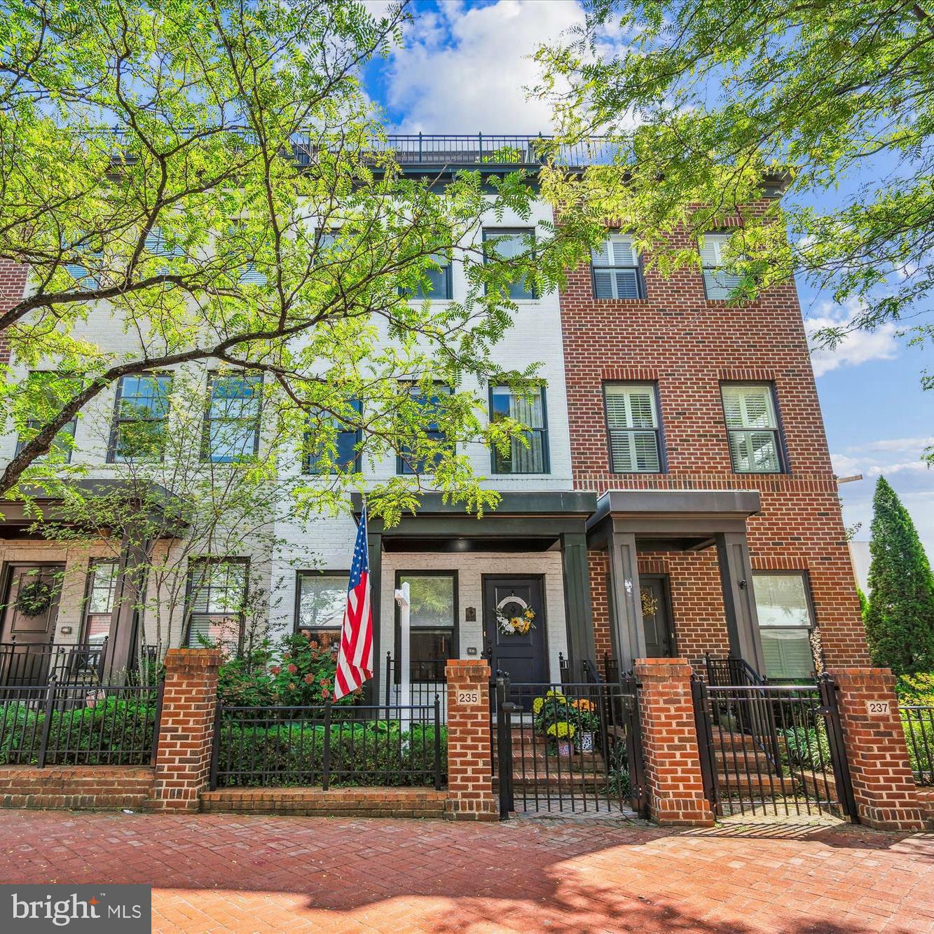 Property Photo:  235 West Street  MD 21401 