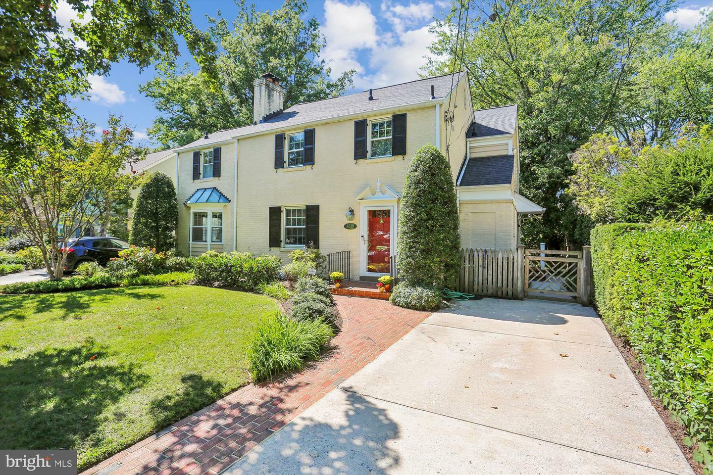 Property Photo:  8612 Garfield Street  MD 20817 