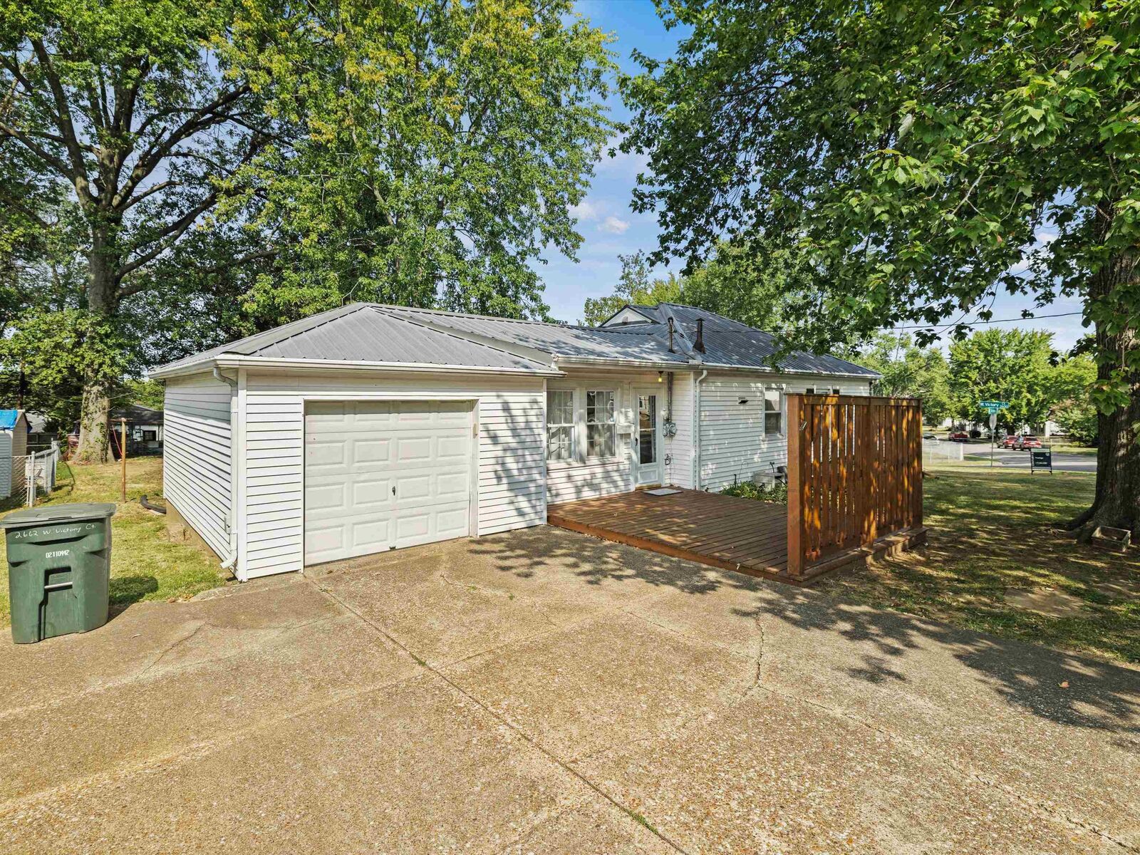 Property Photo: 2662 Victory Ct West KY 42303
