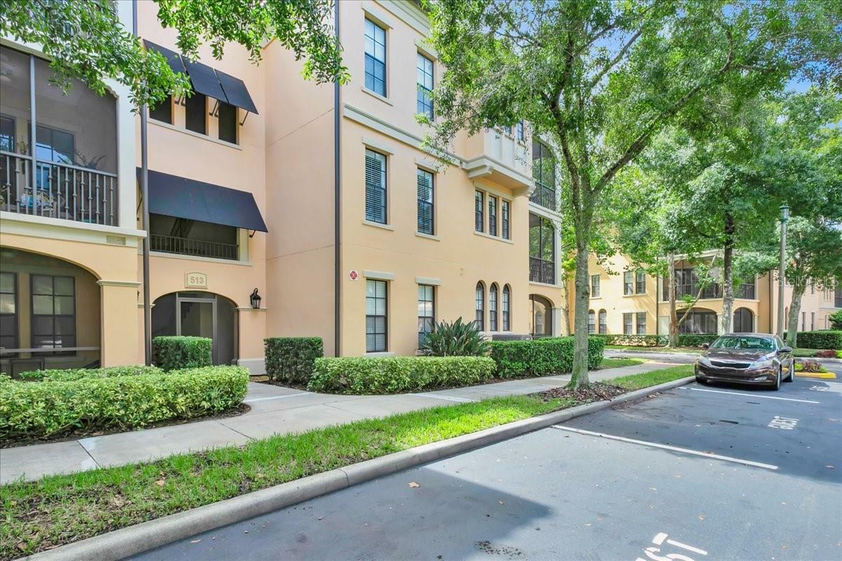 Property Photo: 513 Mirasol Circle 207 FL 34747