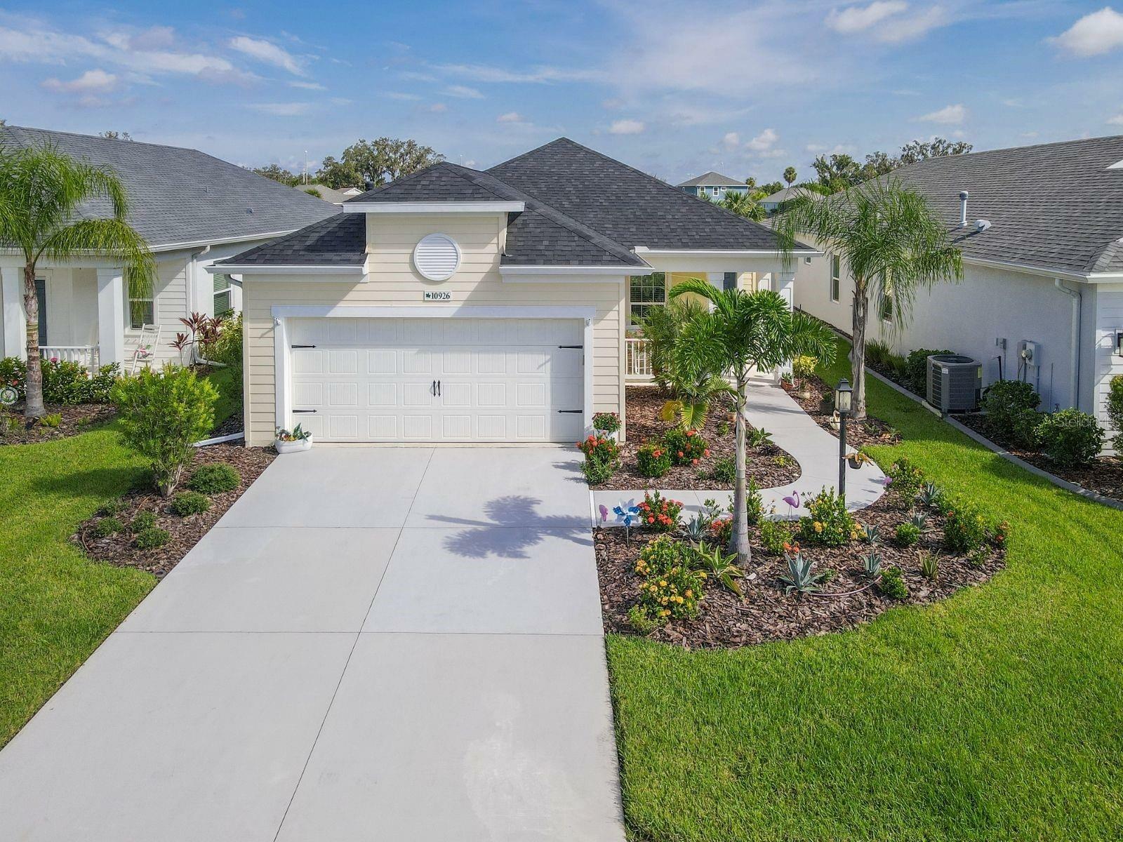 Property Photo:  10926 Sand Pine Lane  FL 34219 