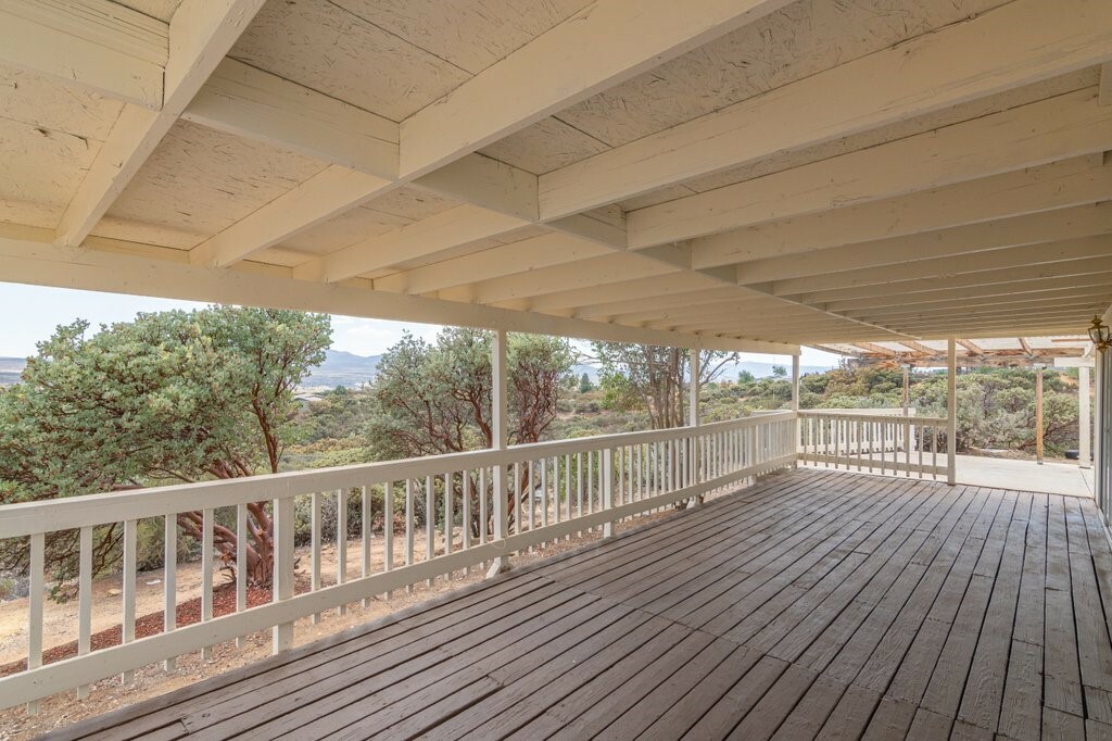 Property Photo:  38340 Manzanita Rd Lane  CA 92539 