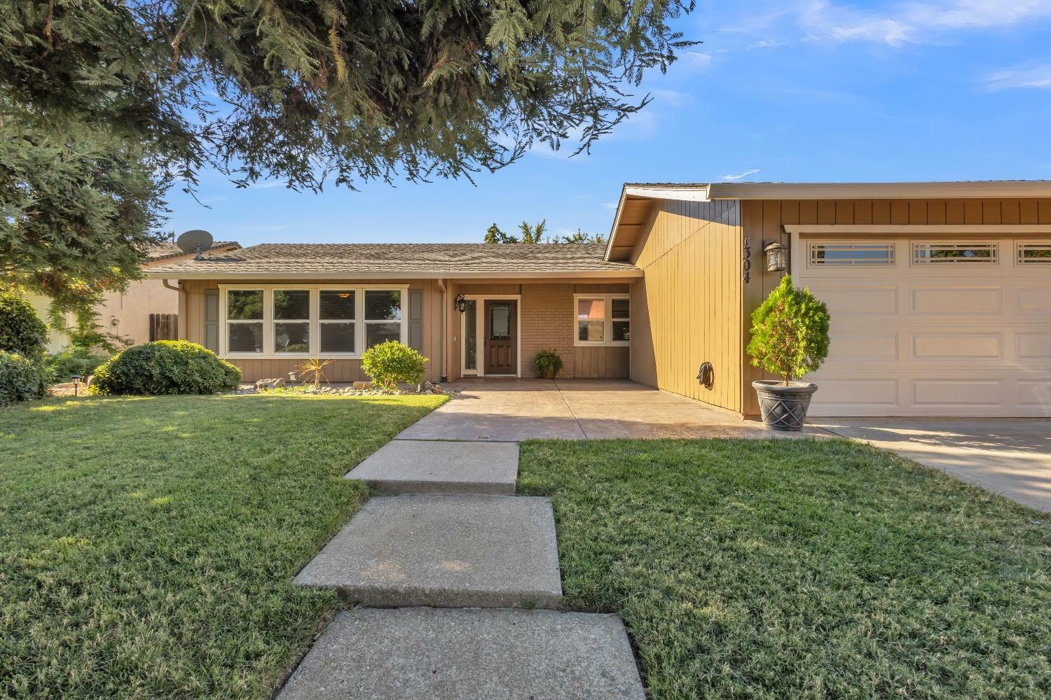 Property Photo:  1304 Earth Flower Drive  CA 95209 