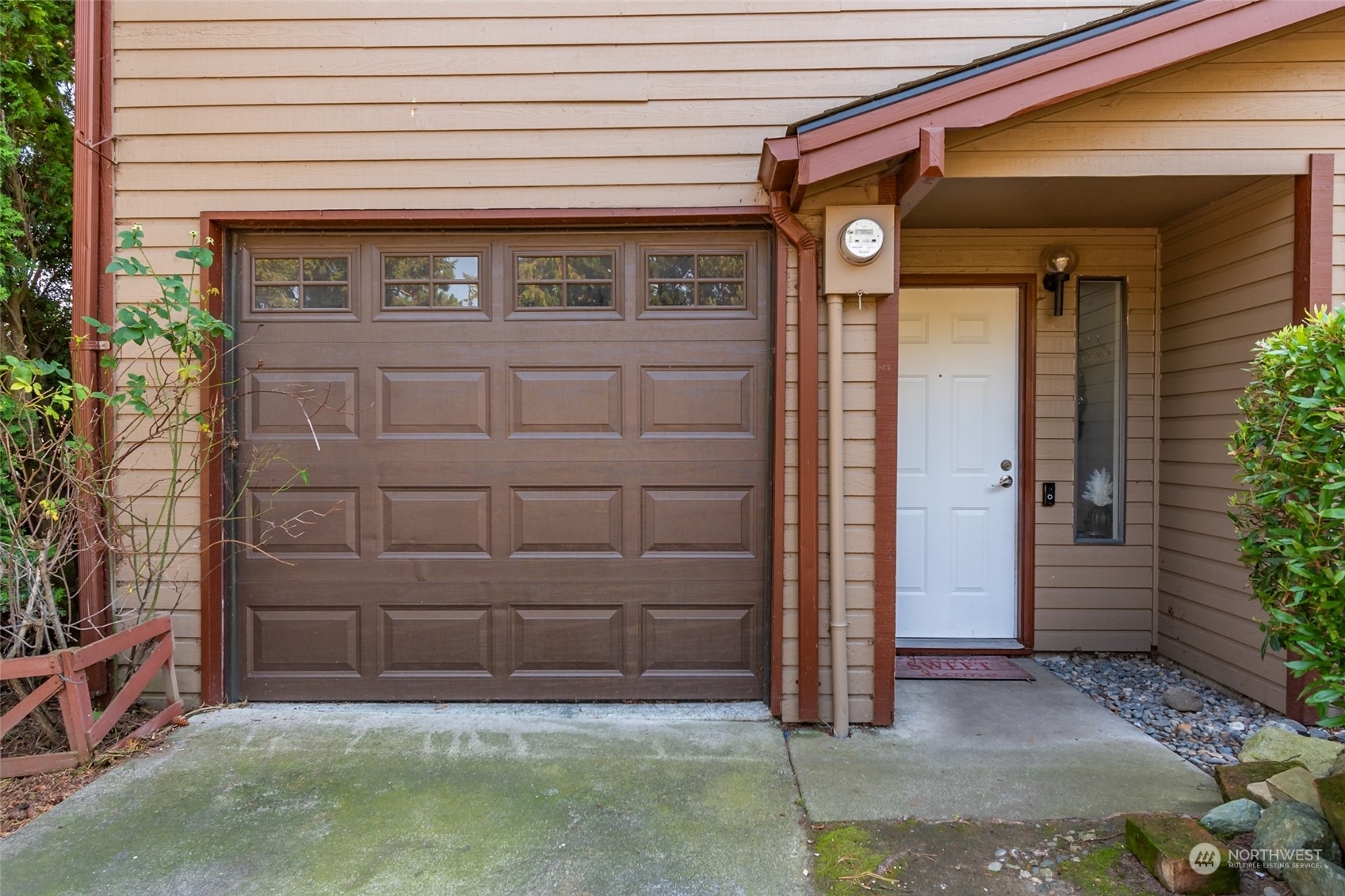 Property Photo:  690 NW Atalanta Way G1  WA 98277 