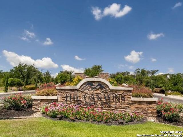 Property Photo: 23111 Norfolk Cyn TX 78255