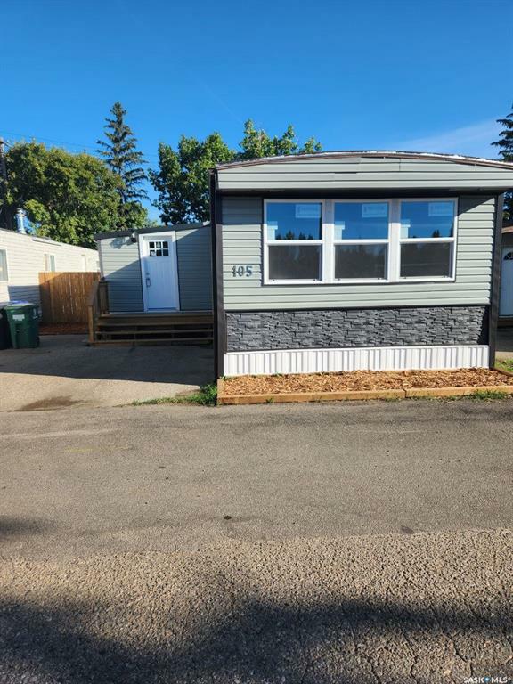 219 Grant Street 105  Saskatoon SK S7N 2A5 photo