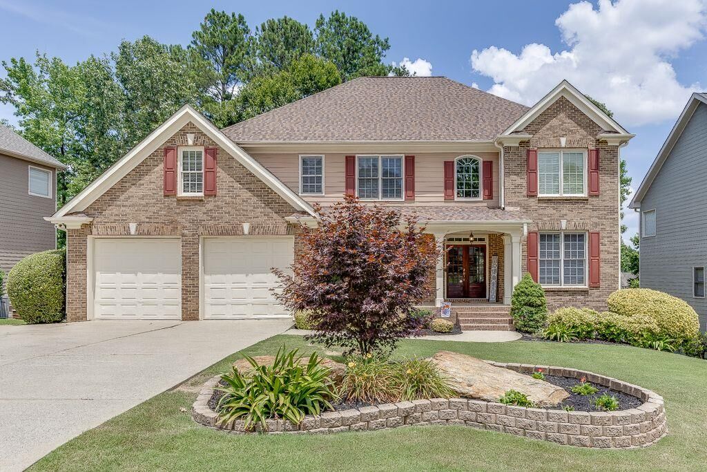 Property Photo: 1463 Whisperwood Lane GA 30043