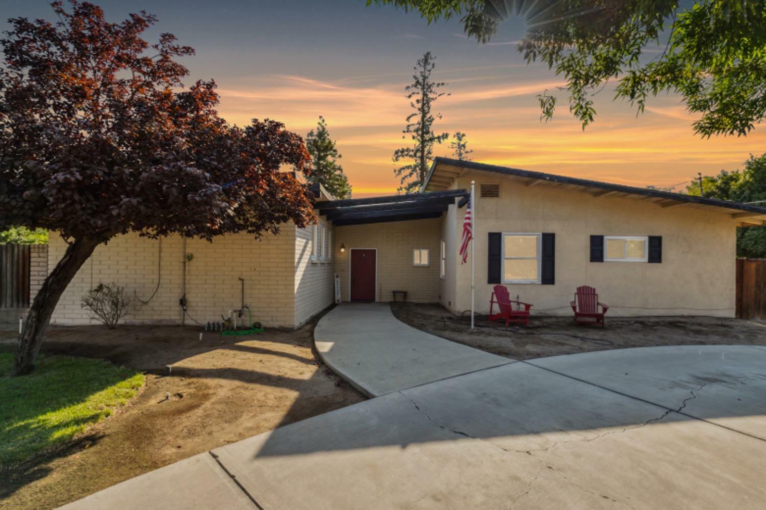 Property Photo:  4712 N Rowell Avenue  CA 93726 