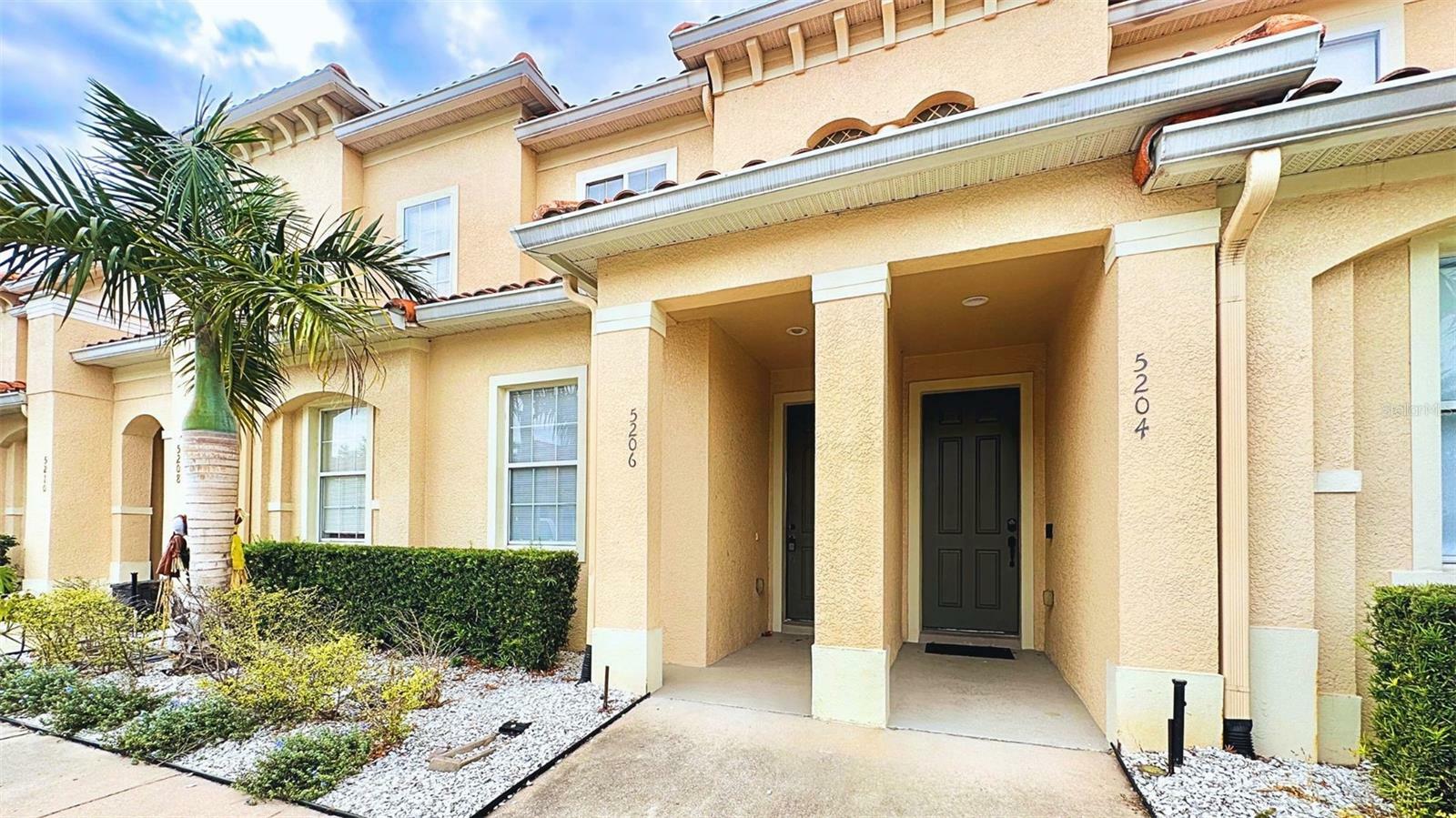Property Photo: 5206 Paradise Cay Circle FL 34746