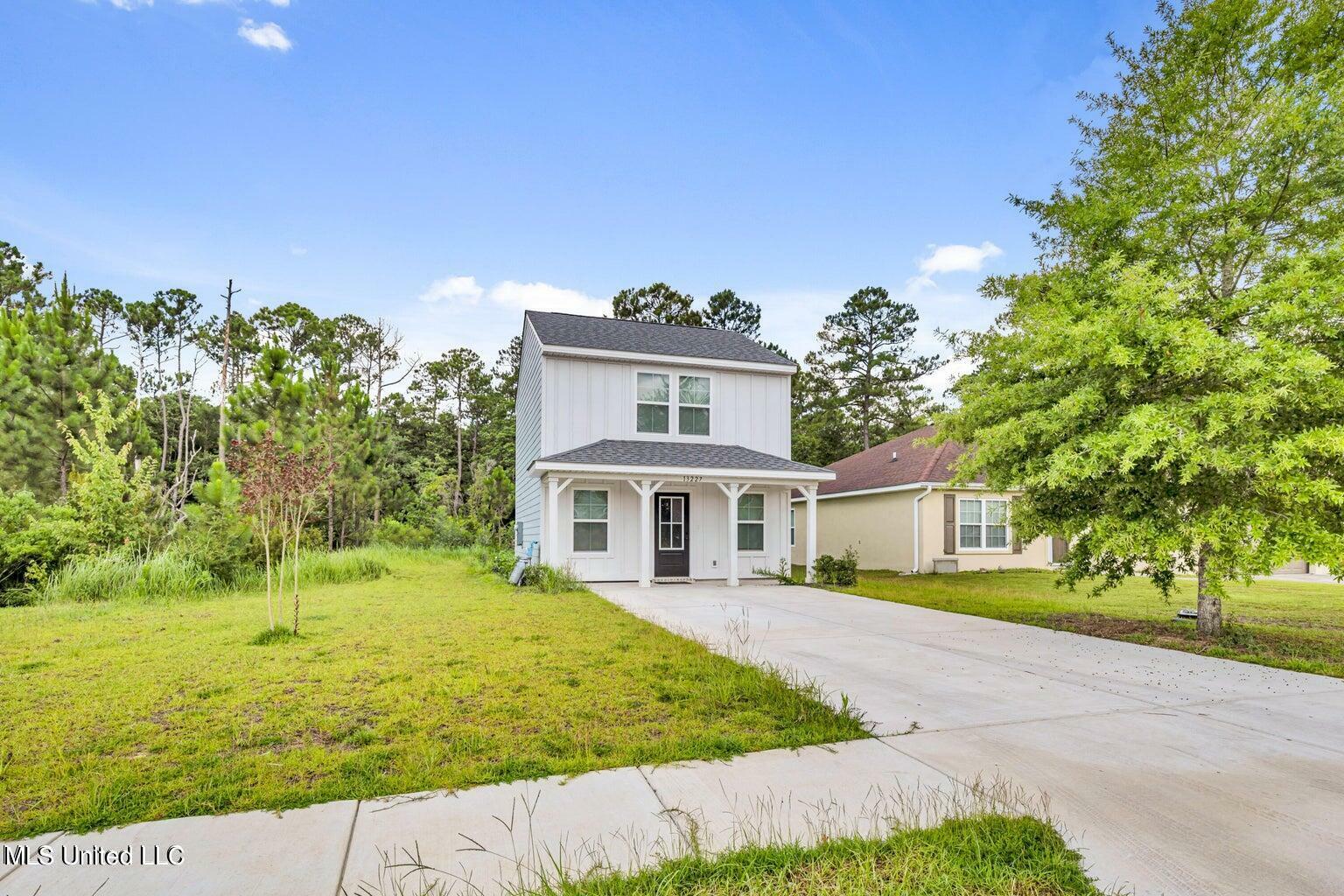 Property Photo:  13227 Willow Oak Circle  MS 39503 