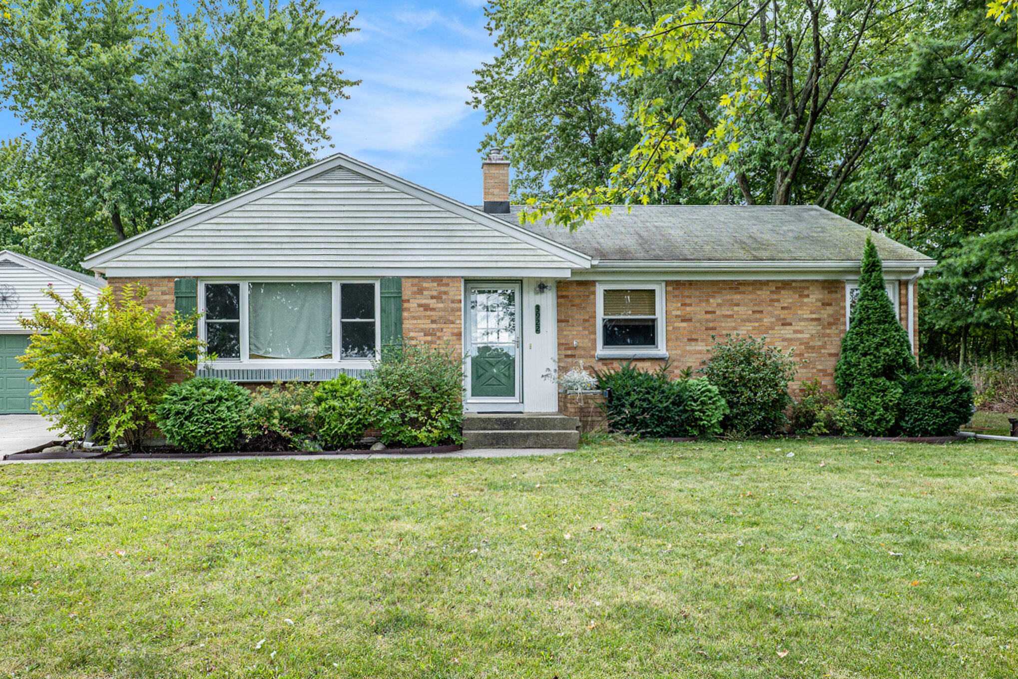 Property Photo:  3922 Cordes Avenue NW  MI 49321 