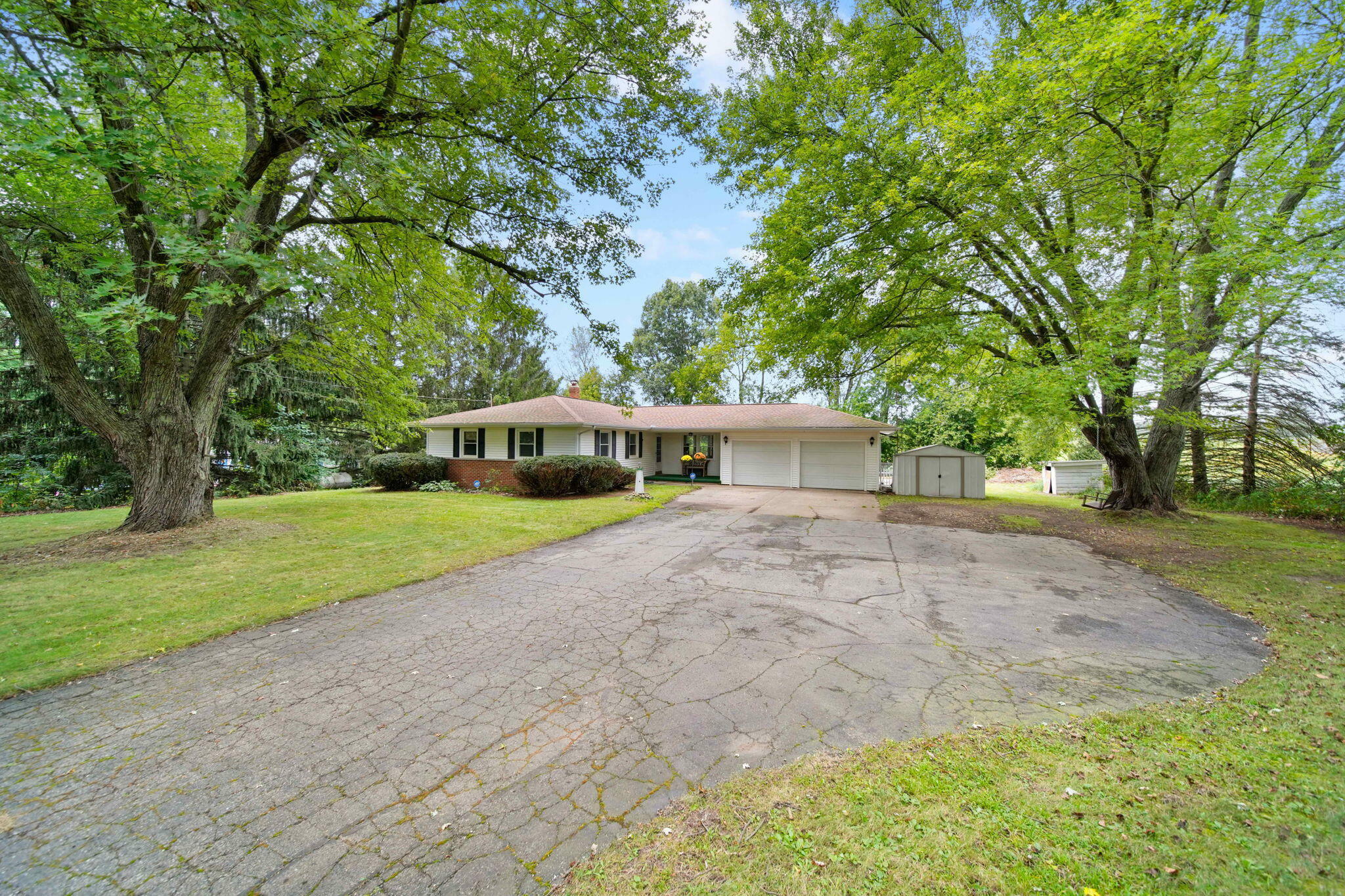 Property Photo:  14170 Erie Road  MI 49224 