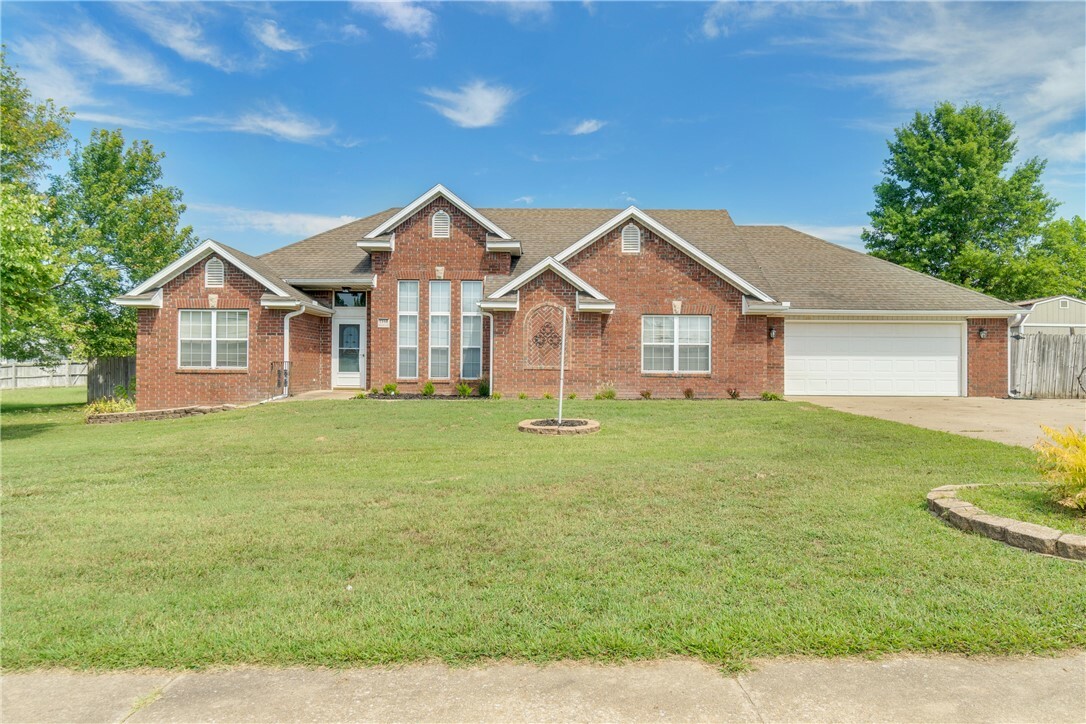 Property Photo:  2350 Brooks Circle  AR 72751 