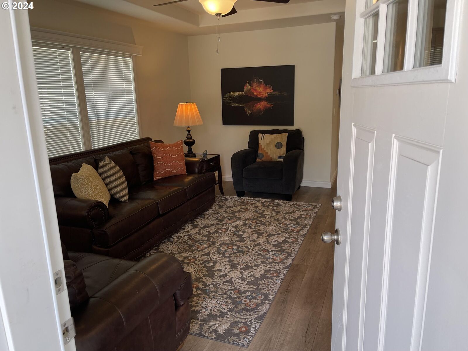 Property Photo: 1220 Monmouth St #13 OR 97351