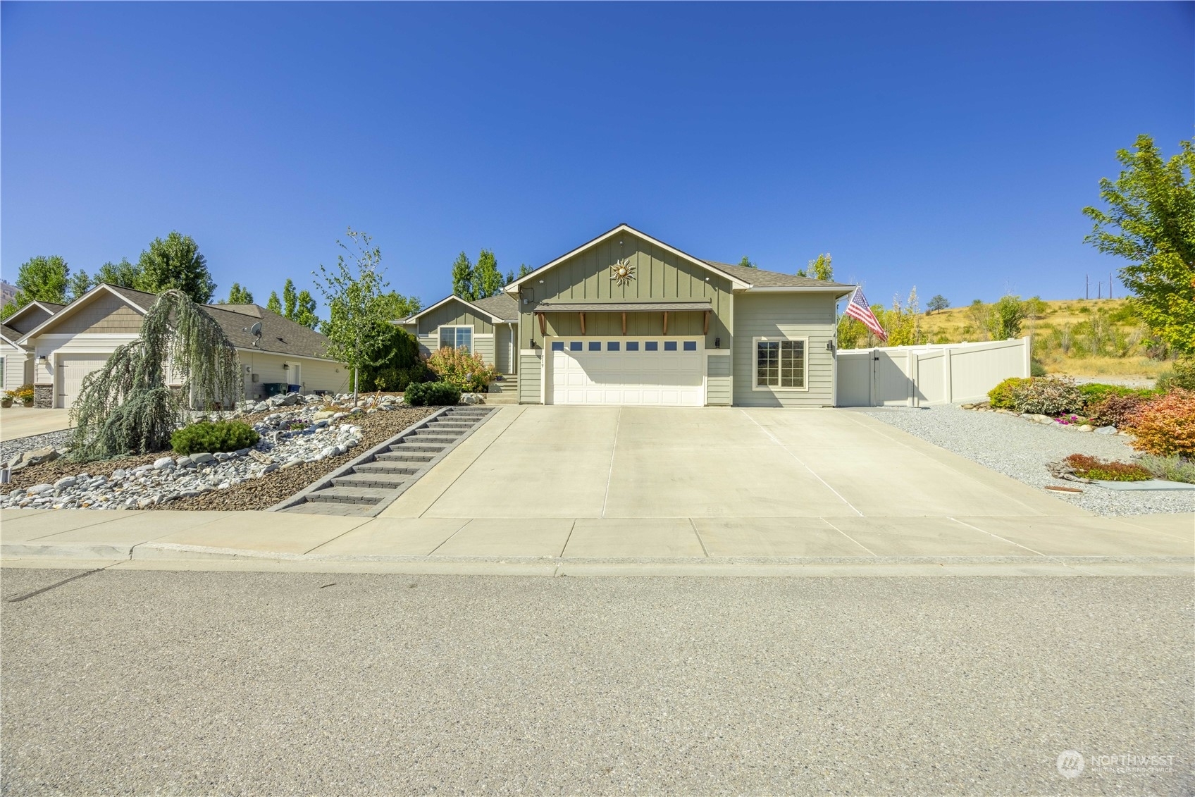 Property Photo: 519 N Wilson Street WA 98816