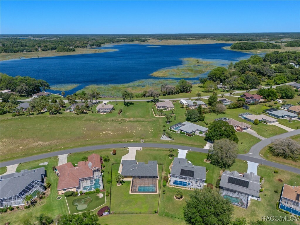 Property Photo:  1339 N Timucuan Trail  FL 34453 