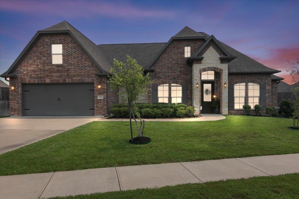 Property Photo:  205 Chaple Creek  TX 77657 