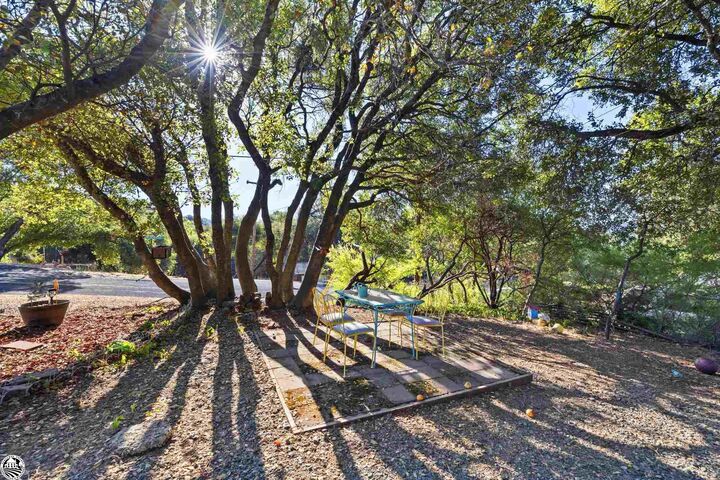 Photo de la propriété:  21830 Paseo De Los Portales  CA 95370 