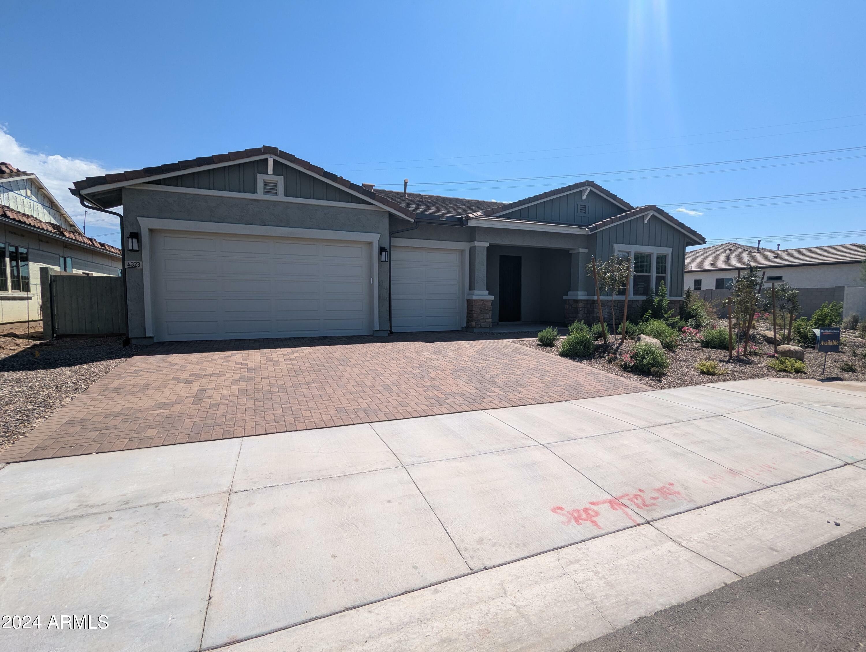 Property Photo: 4323 S 123rd Avenue AZ 85323